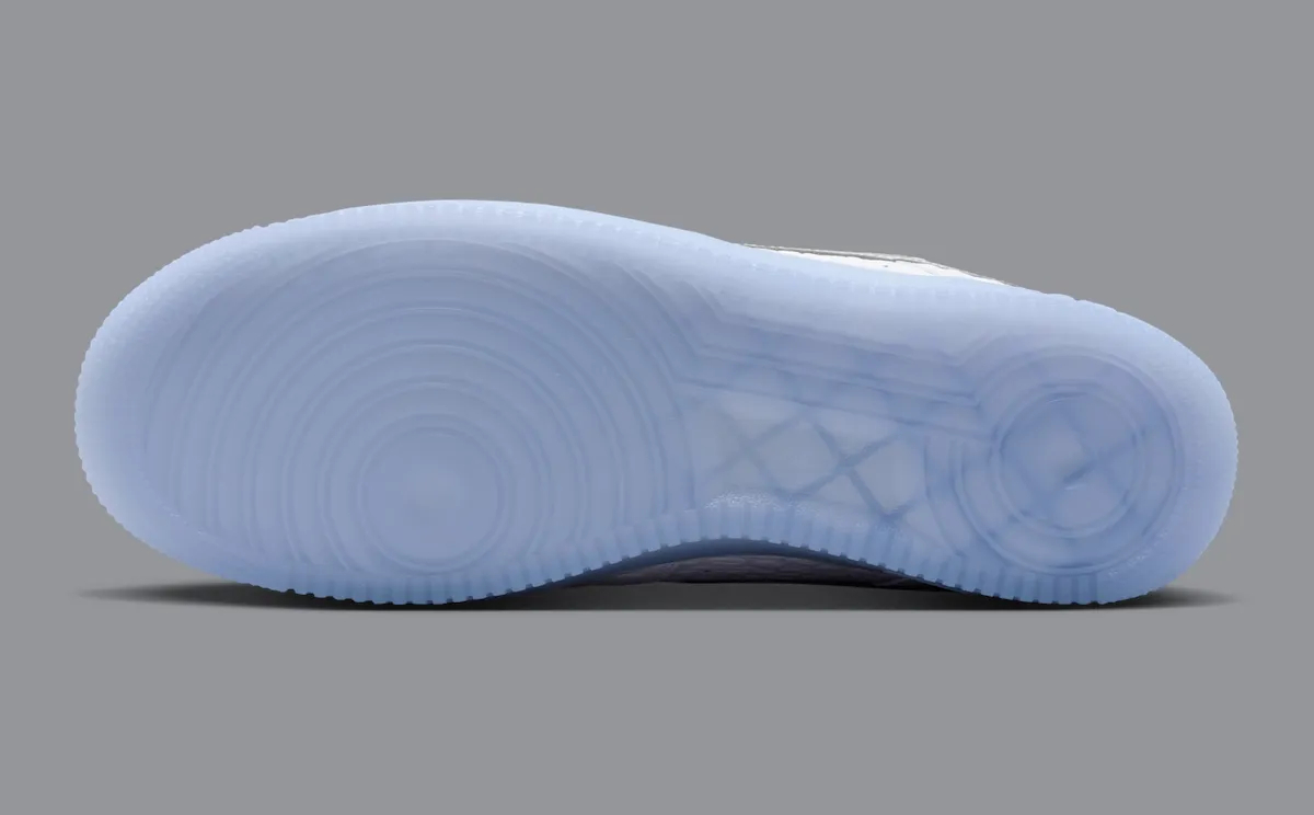 Nike Air Force 1 Low “White Croc”款号 IR19