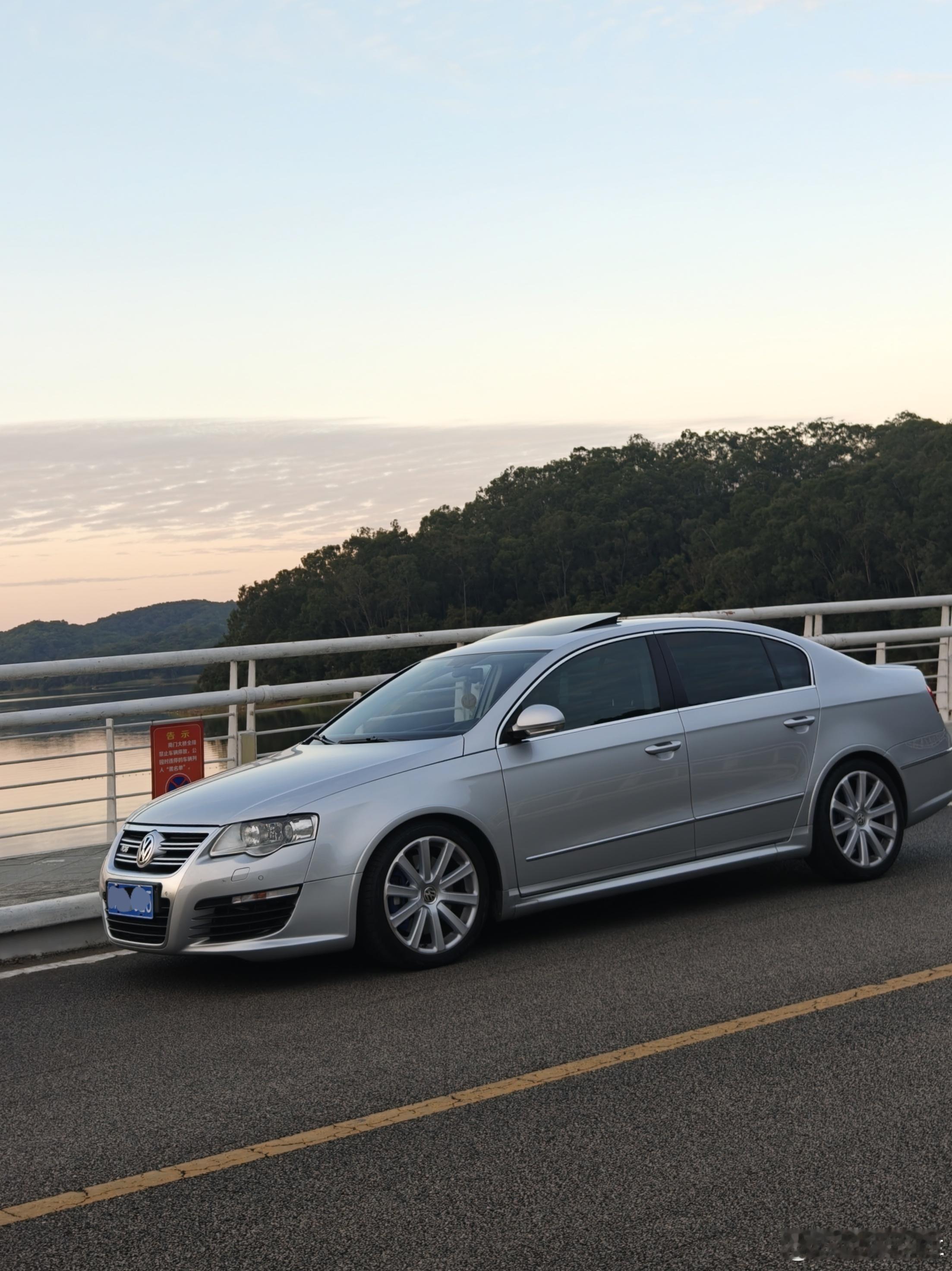 那个时期的大众太好了，看着坐着都比同级别先进