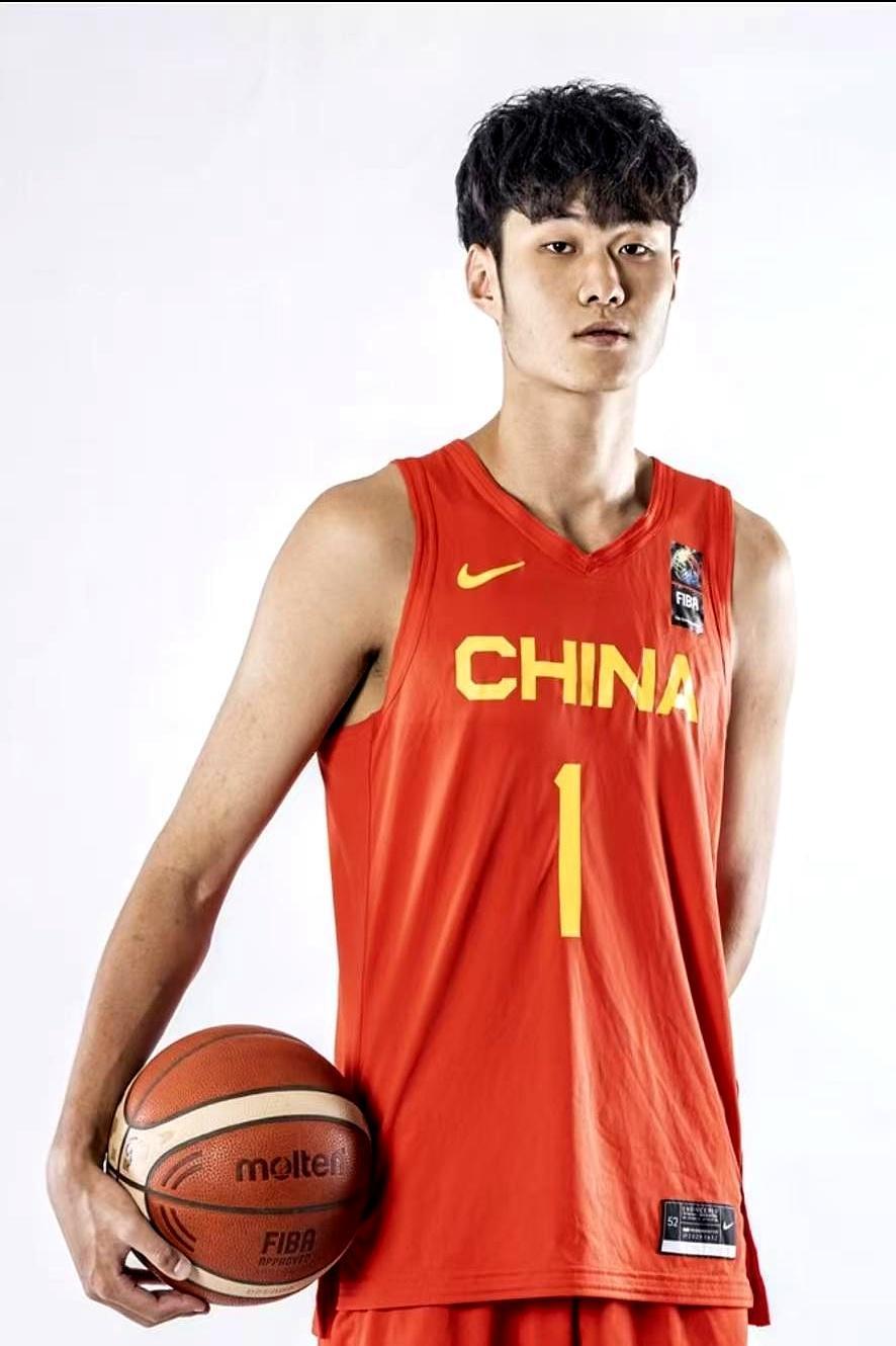 0胜2负濒临出局 中国男篮今晚死磕日本队
 
郭士强直接拿掉胡明轩赵嘉义 招进贺