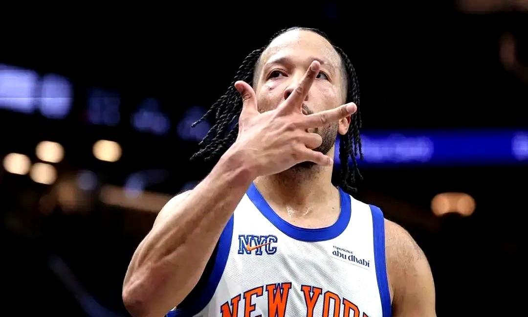 狂胜40分！尼克斯今天在主场把公牛彻底打碎了。

哪怕唐斯没上场，这支尼克斯也凶