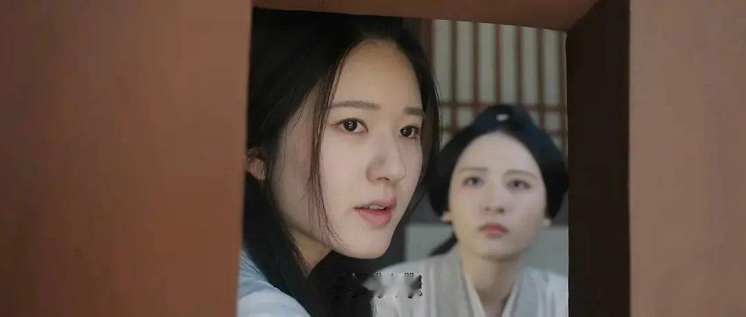 还是之前的赵露思有辨识度 ​​​