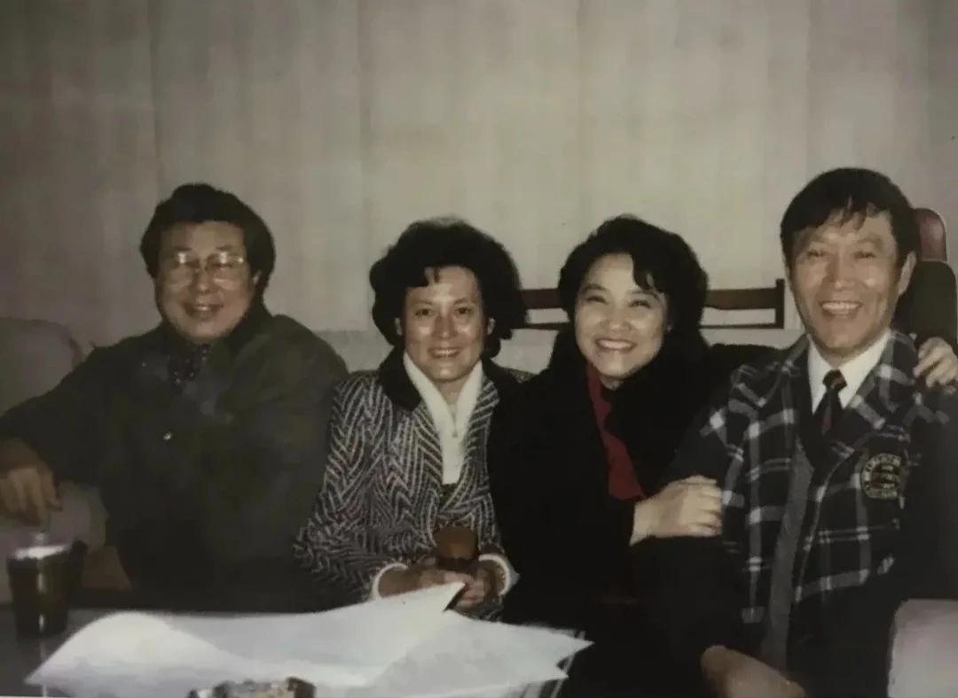 《红色娘子军》电影从拍摄到现在已经过去六十五年了，四位主演王心刚 祝希娟 向梅 