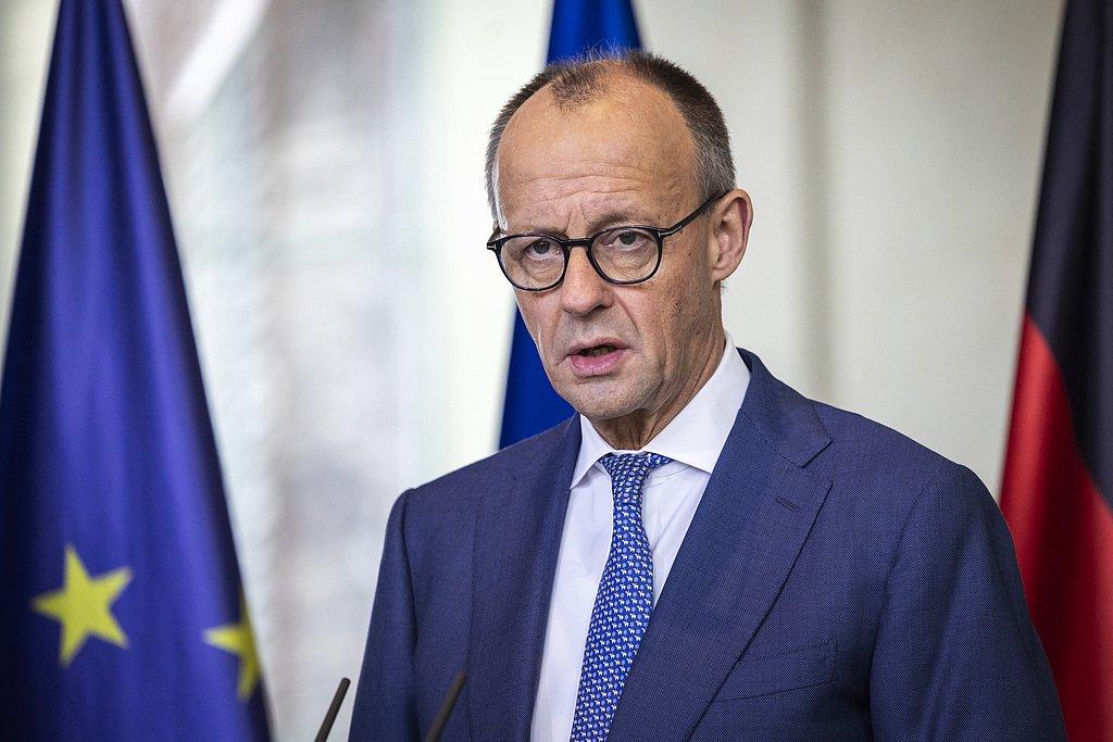 没人想到，这步棋走得这么狠、这么快。德国总理默茨的这次访华，彻底超出所有人的预料