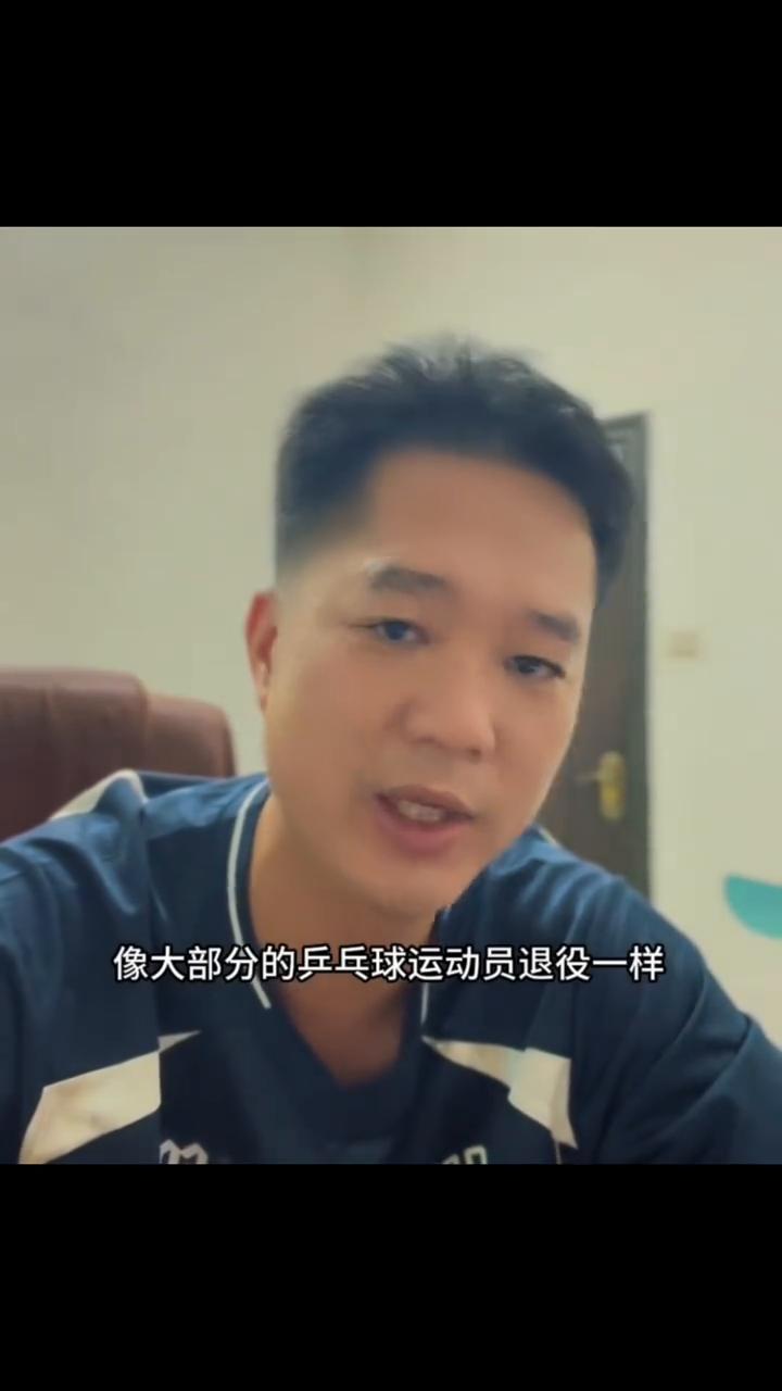 东哥的职业规划都给你们讲。
这几天刷到些自媒体说东哥未来的职业发展规划都有哪个方