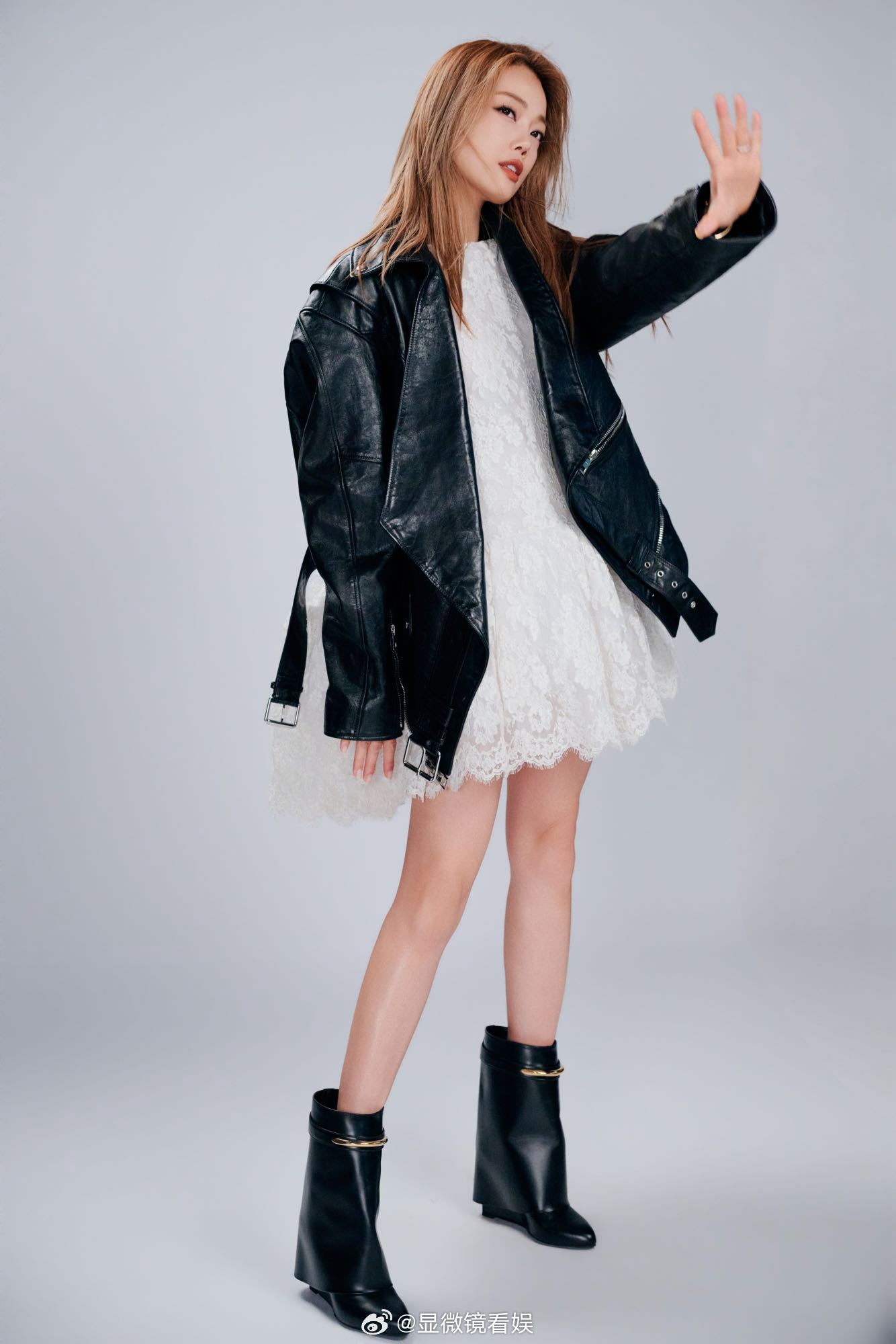 容祖儿剧透还能按颜色分类 音你而来 colorwalk造型大赏来袭，温柔与活泼随