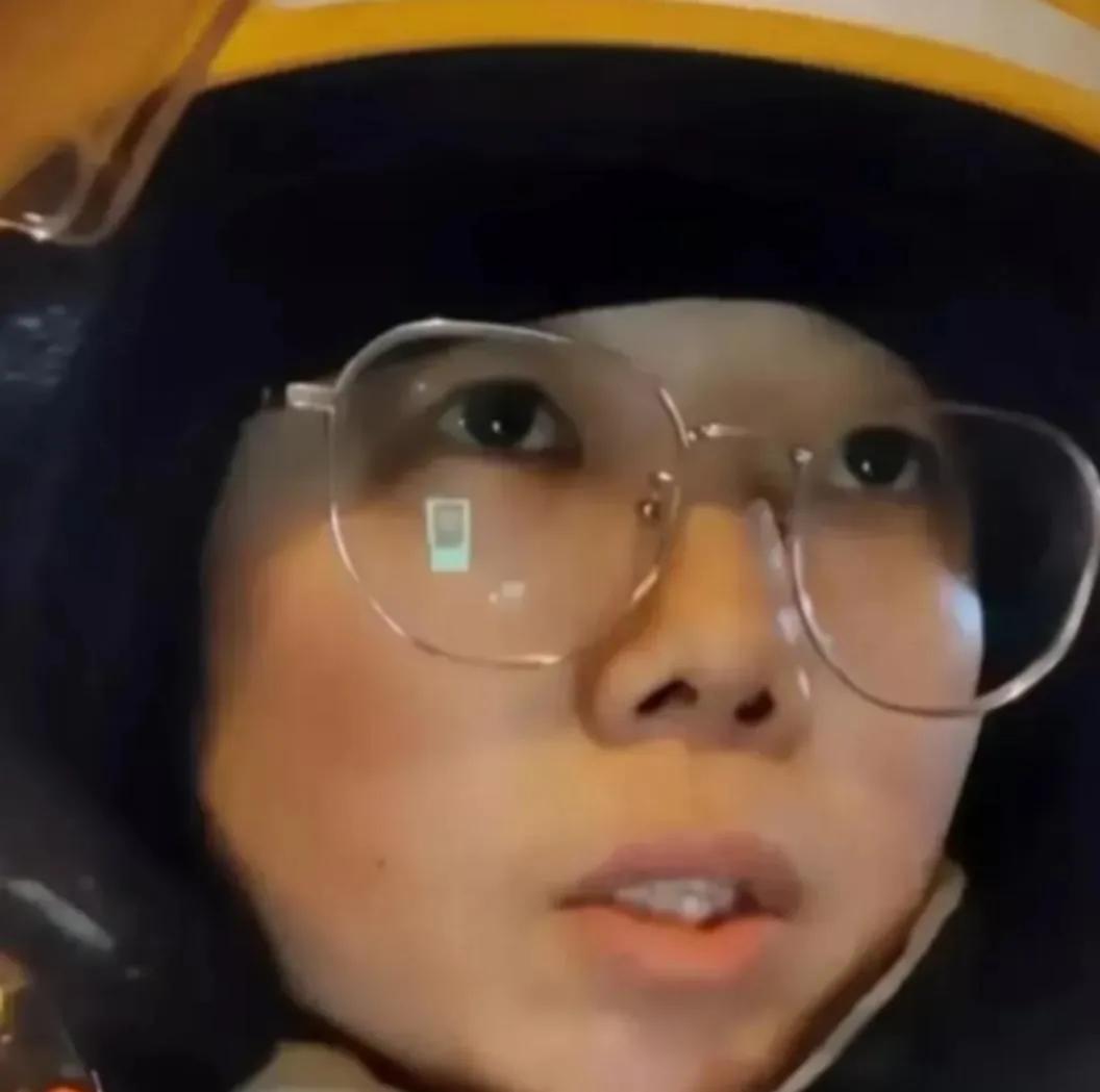 一位北京骑手为了验证上海骑手三年跑了102万的说法，连续跑了12个小时，总共跑了