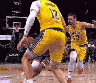 刺杀东契奇太阳战胜湖人