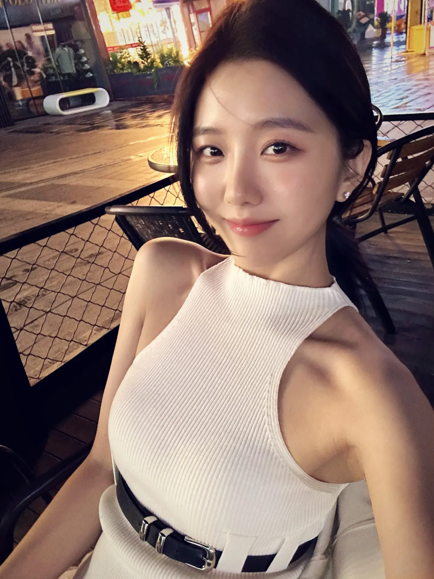 白鸽乌鸦相爱的戏码，只会出现在童话