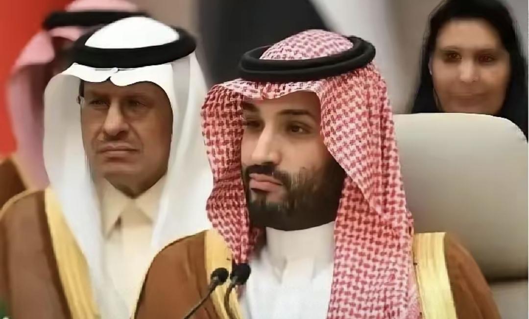 沙特没被打过，不是运气好，也不是光靠钱堆出来的。
它把石油、宗教、外交全变成全球