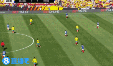 个人国家队首球！杜埃禁区线附近劲射破门，法国1-0领先哥伦比亚