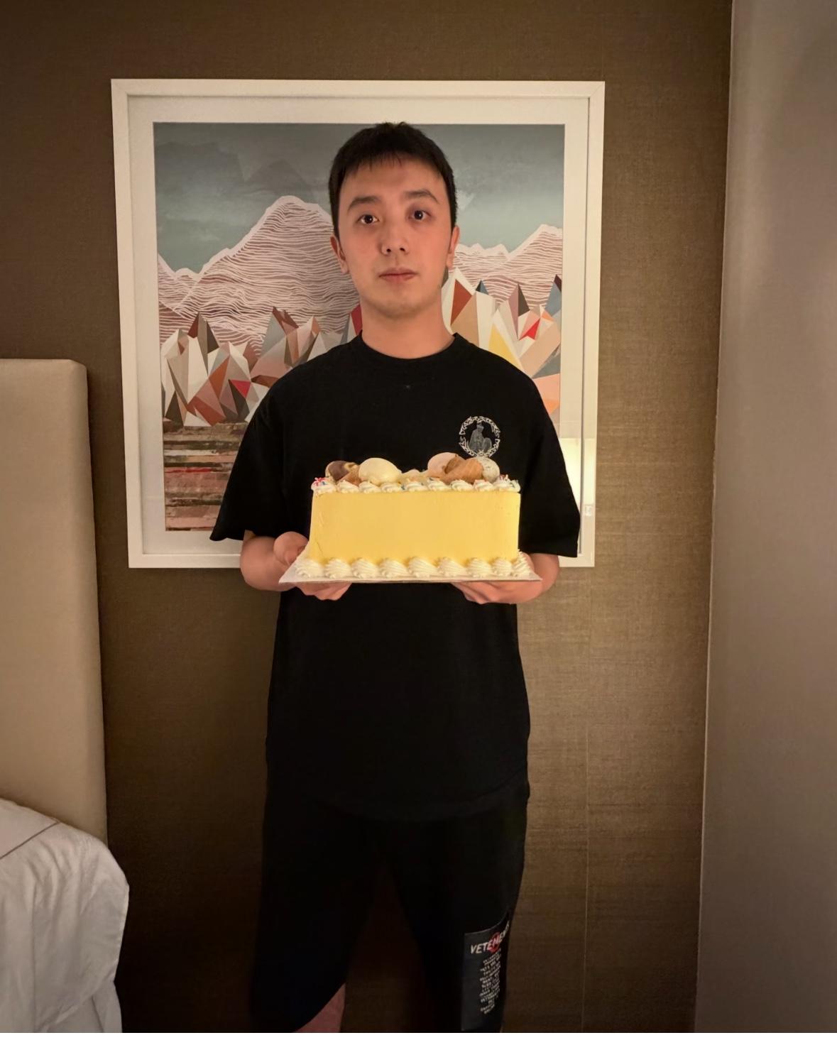 WTT世界乒联更新：7月6日是陈垣宇21岁生日，WTT世界乒联为他
准备好生日蛋