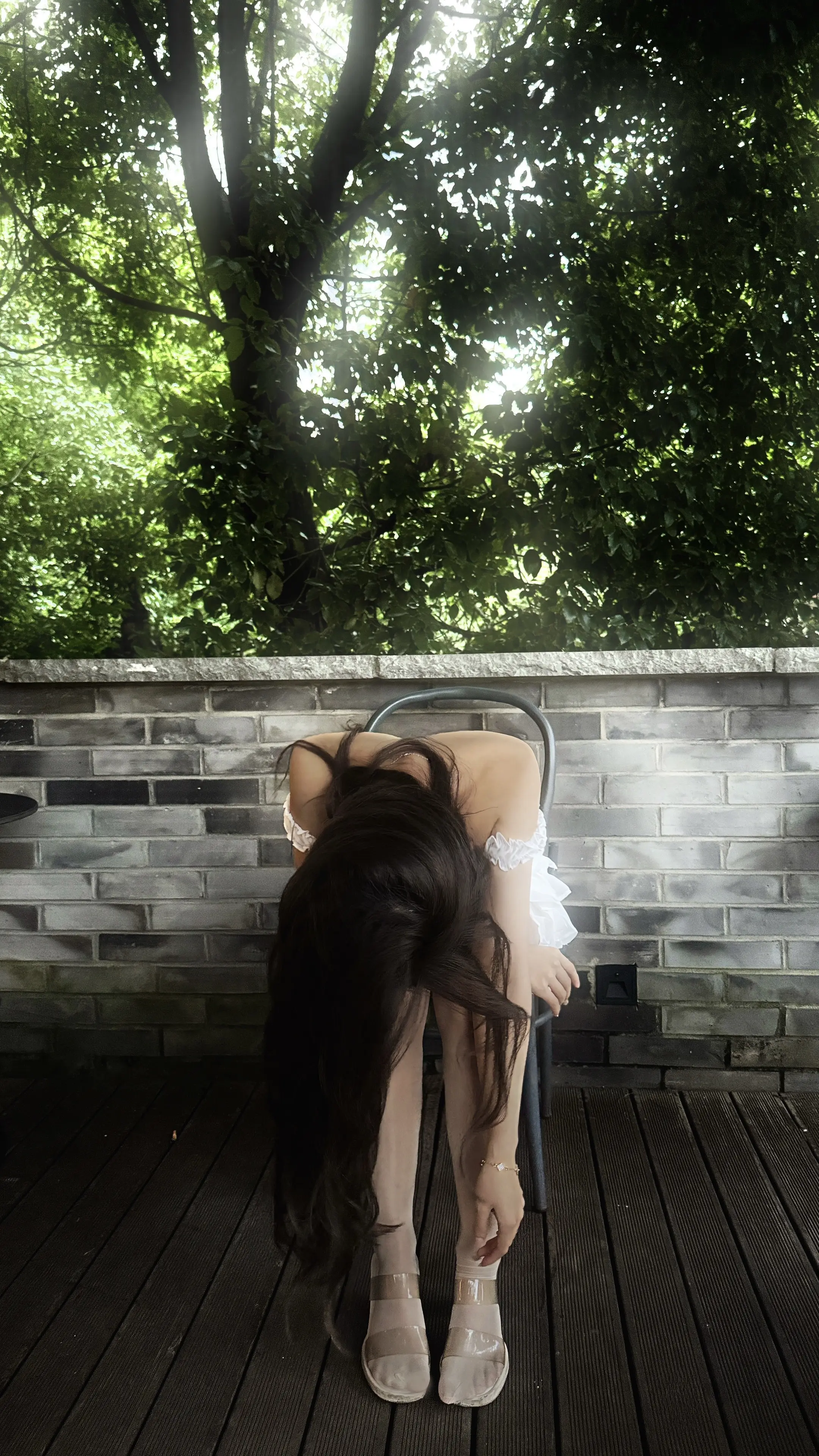 人和人的缘分 不是一场出门就能避开的雨