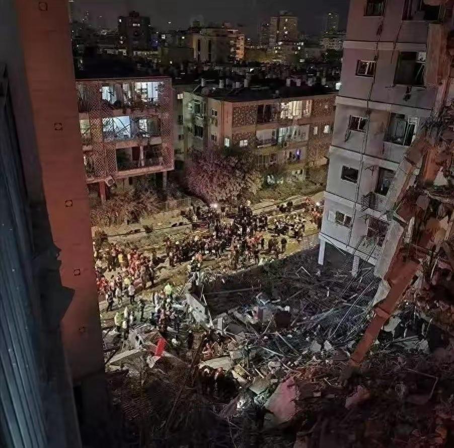 以色列军队的战斗力没啥特别的，只因有美制先进武器和卫星技术的支持而已。以色列，巴