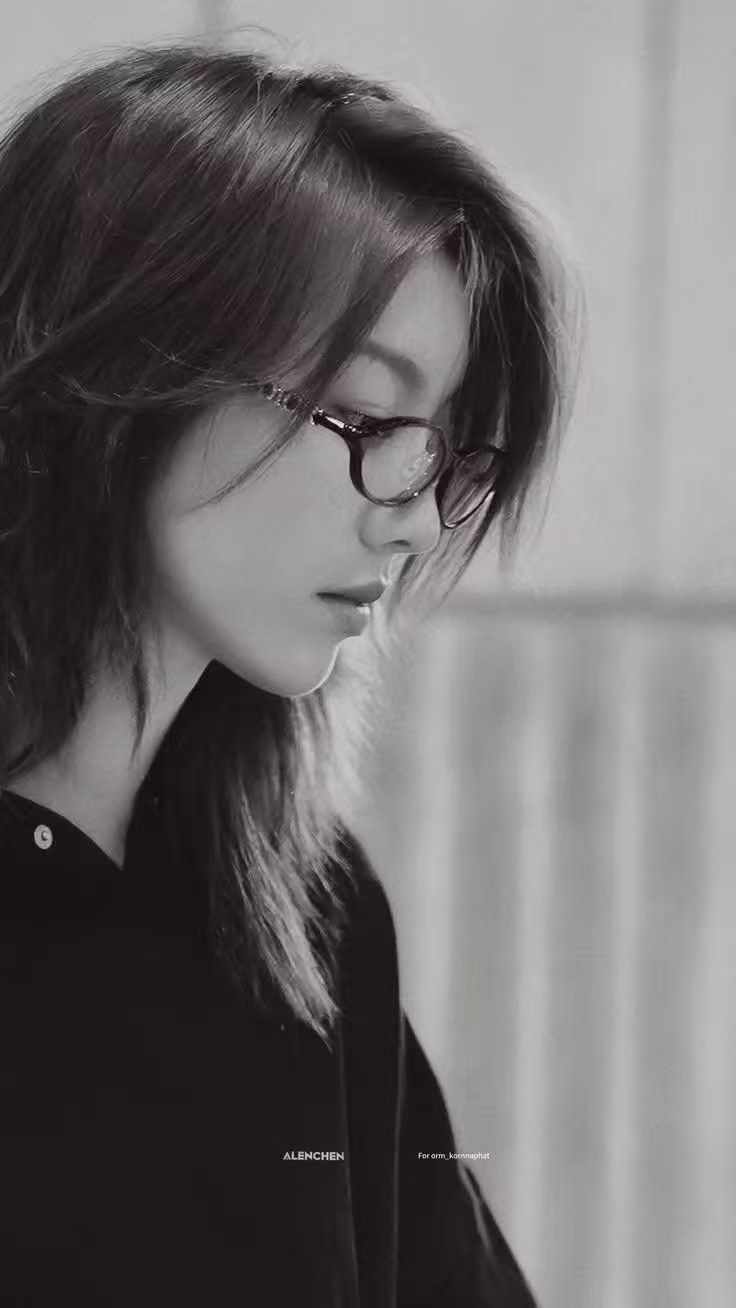 lingorm 花心任性大小姐×偏执狗狗一个金主反被金丝雀囚禁的故事“你是不是有