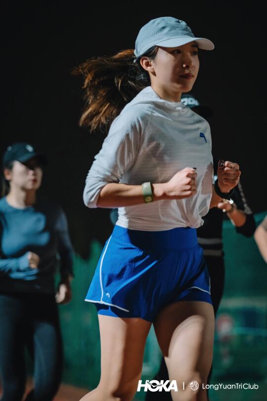 刮大风就不跑步了吗❓