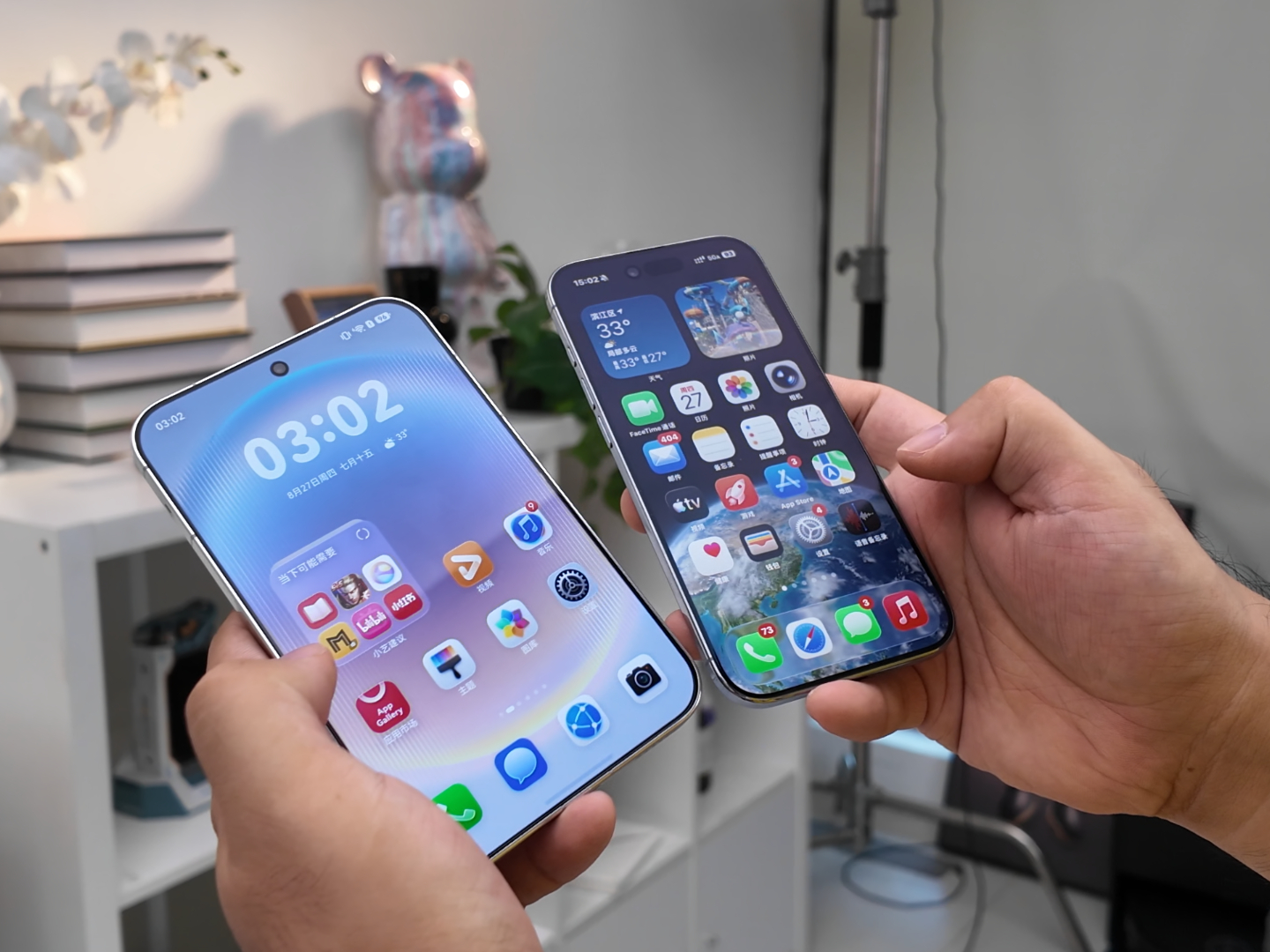 看到很多博主发华为阔直板真机上手跟iPhone Pro Max比红枫影像📸其实