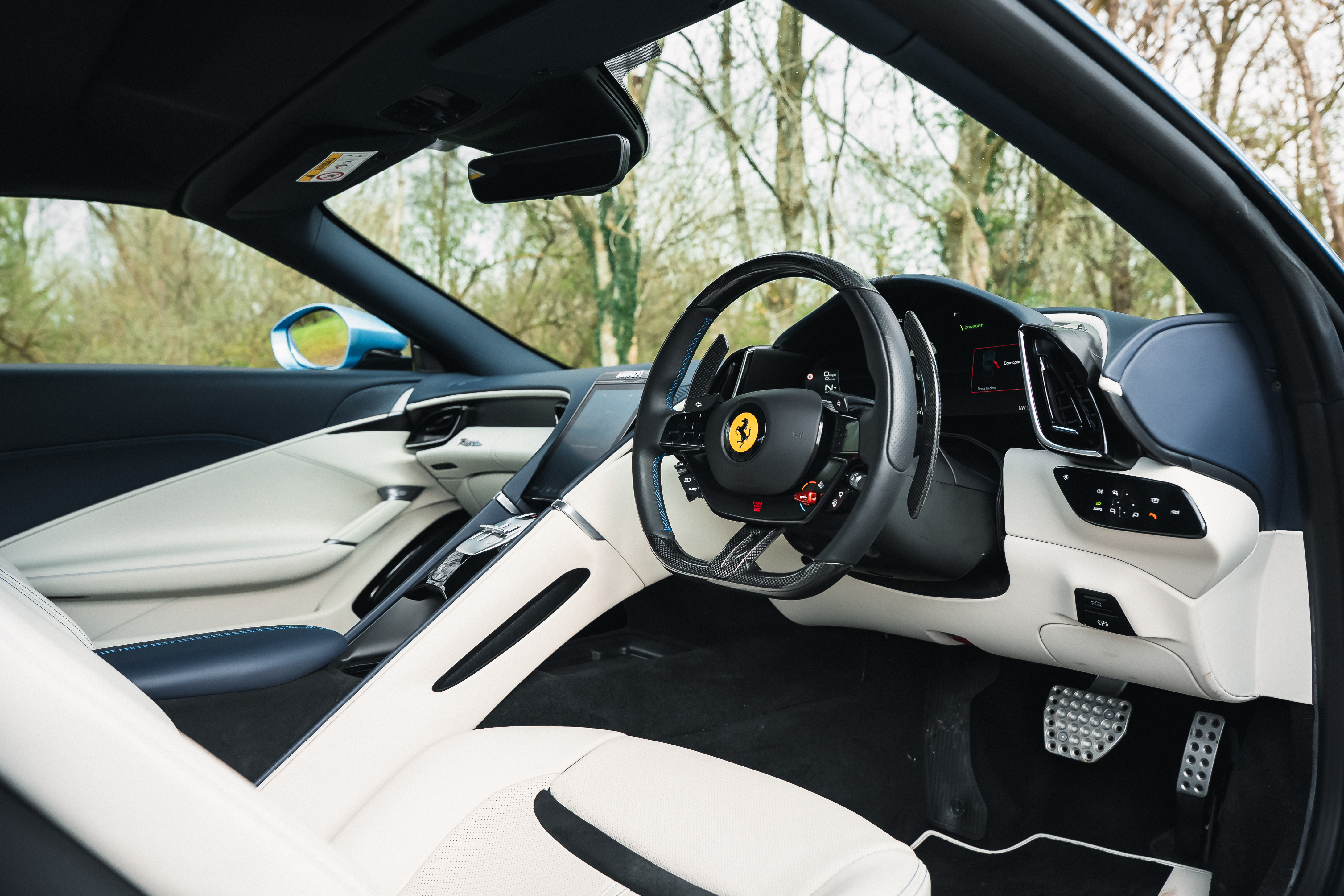 Ferrari Roma Spider 继1969年365 GTS4，54年后再