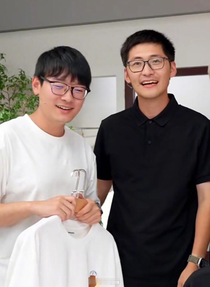 有点磕Tim和Links了表情同步太好笑了