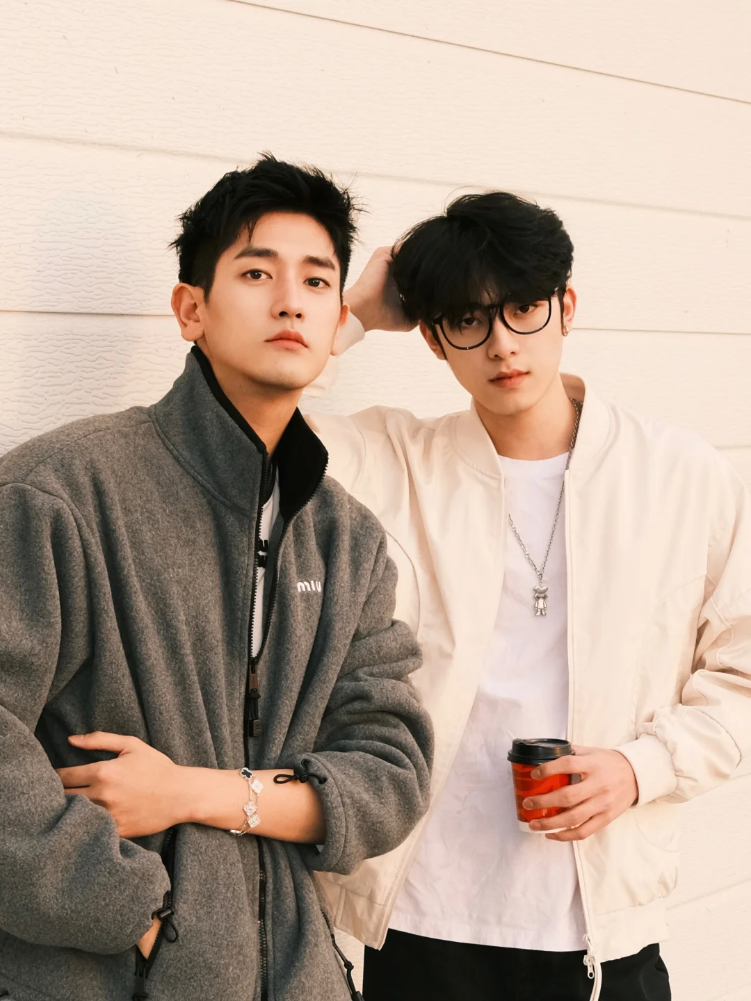 相亲对象二选一？