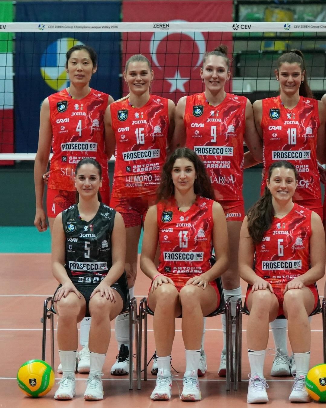 感觉是最ugly的一套🙊 