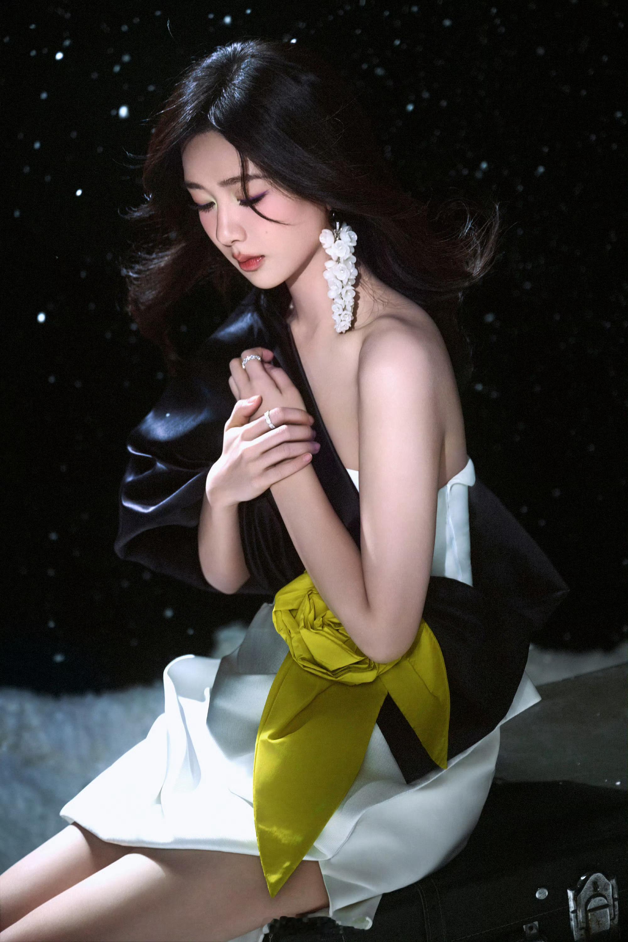 杨紫编织冬的乐章 紫妹，冬日的精灵❤️ 