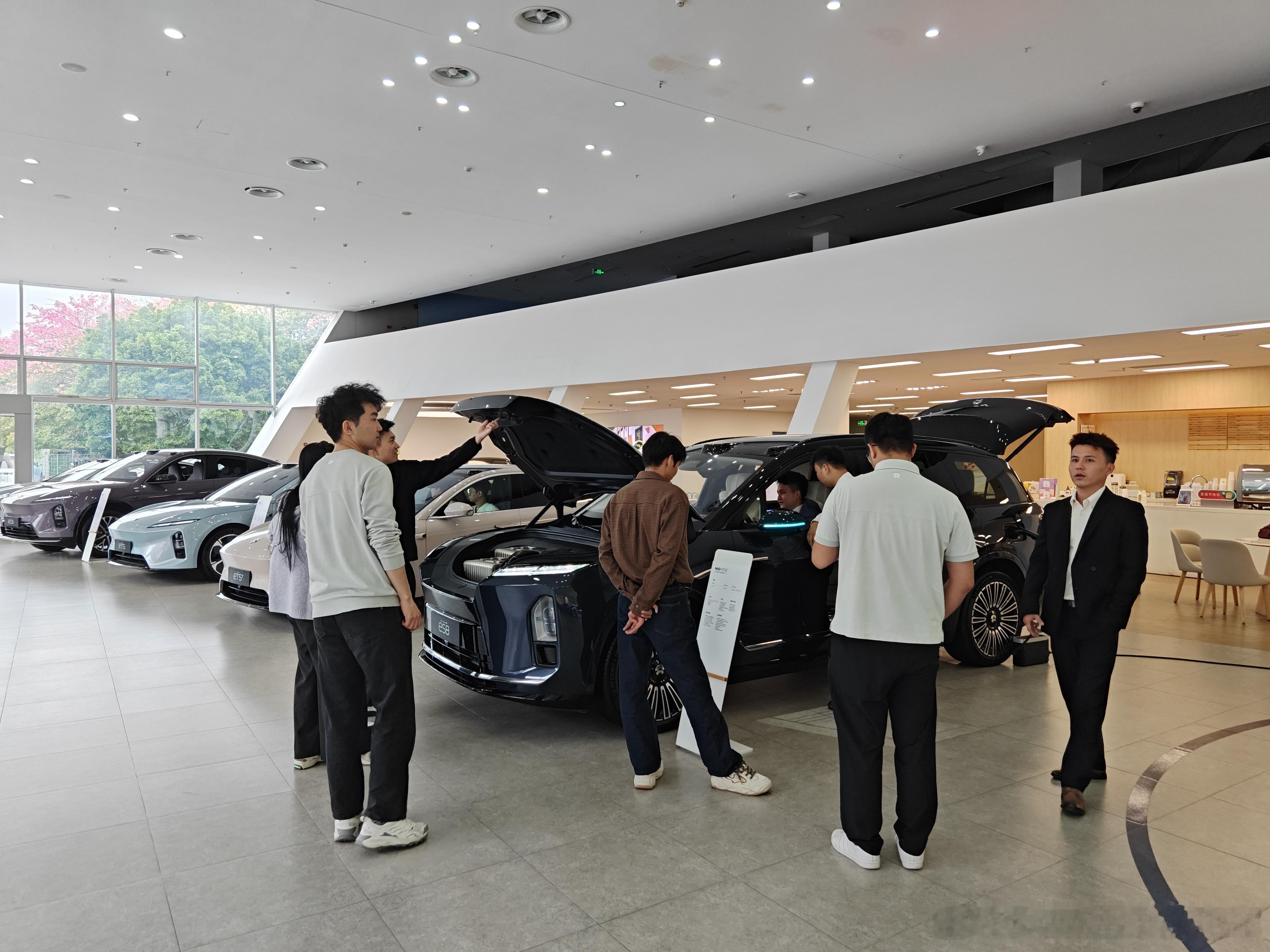 es8依然是展厅中最靓的仔蔚来汽车