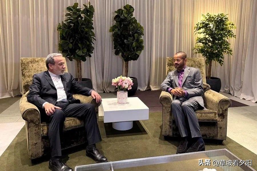 在中东战火全面升级的当下，终于传来一丝缓和的信号。
3月2日，曾多次斡旋美伊谈判