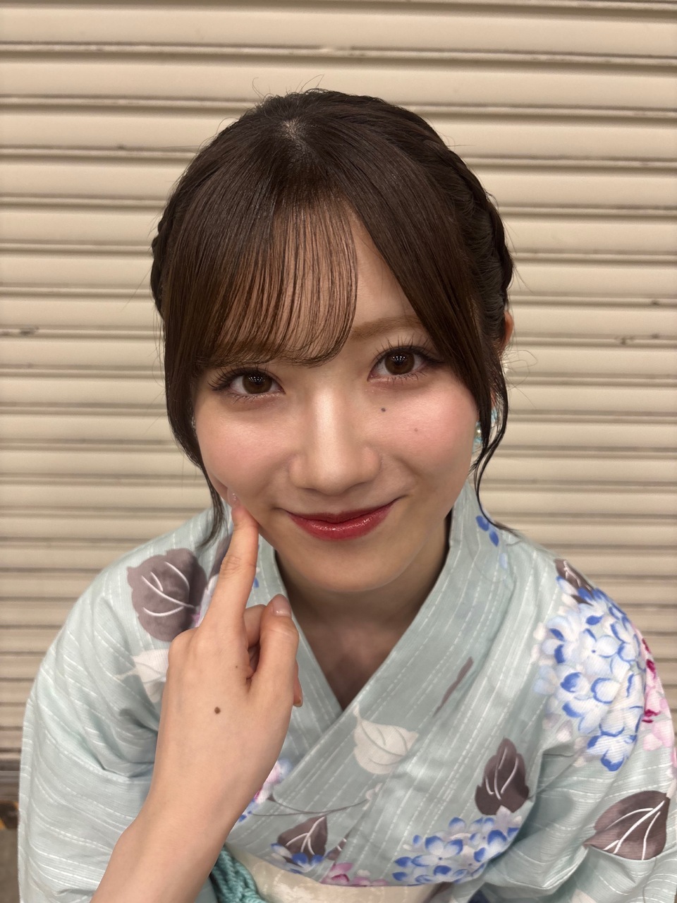 小田倉麗奈「会いに来てくださってありがとうございます。みんなの顔を思い浮かべなが
