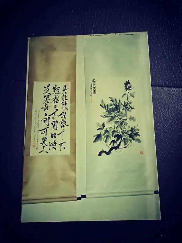 画写意牡丹选宣纸可有讲究。一般来说，生宣是首选。生宣吸水性强、洇墨效果好，能让笔