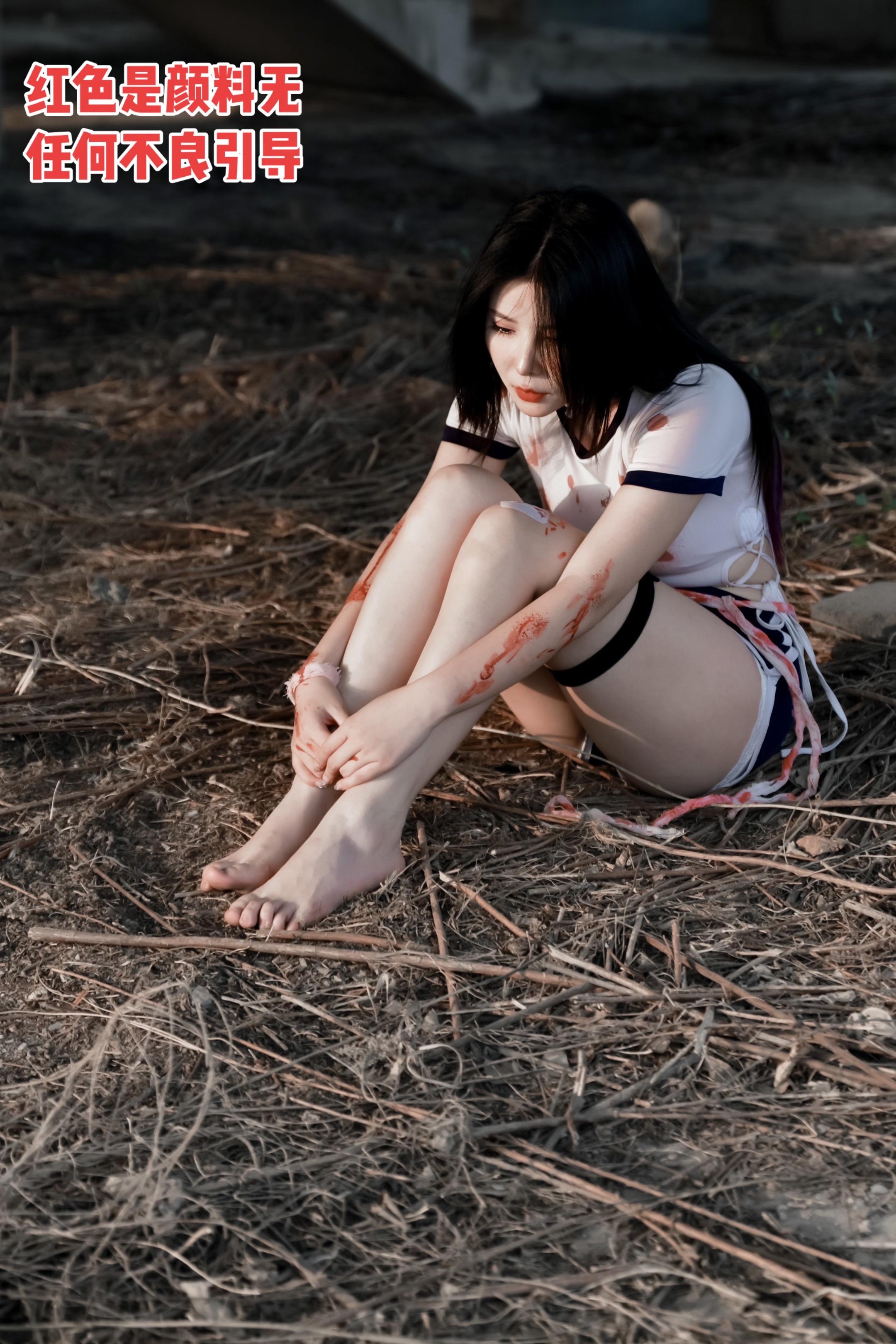 少女的情绪泛滥｜灵魂低语。《废墟情绪写真》 夏天 烟火 和我的尸体 在...