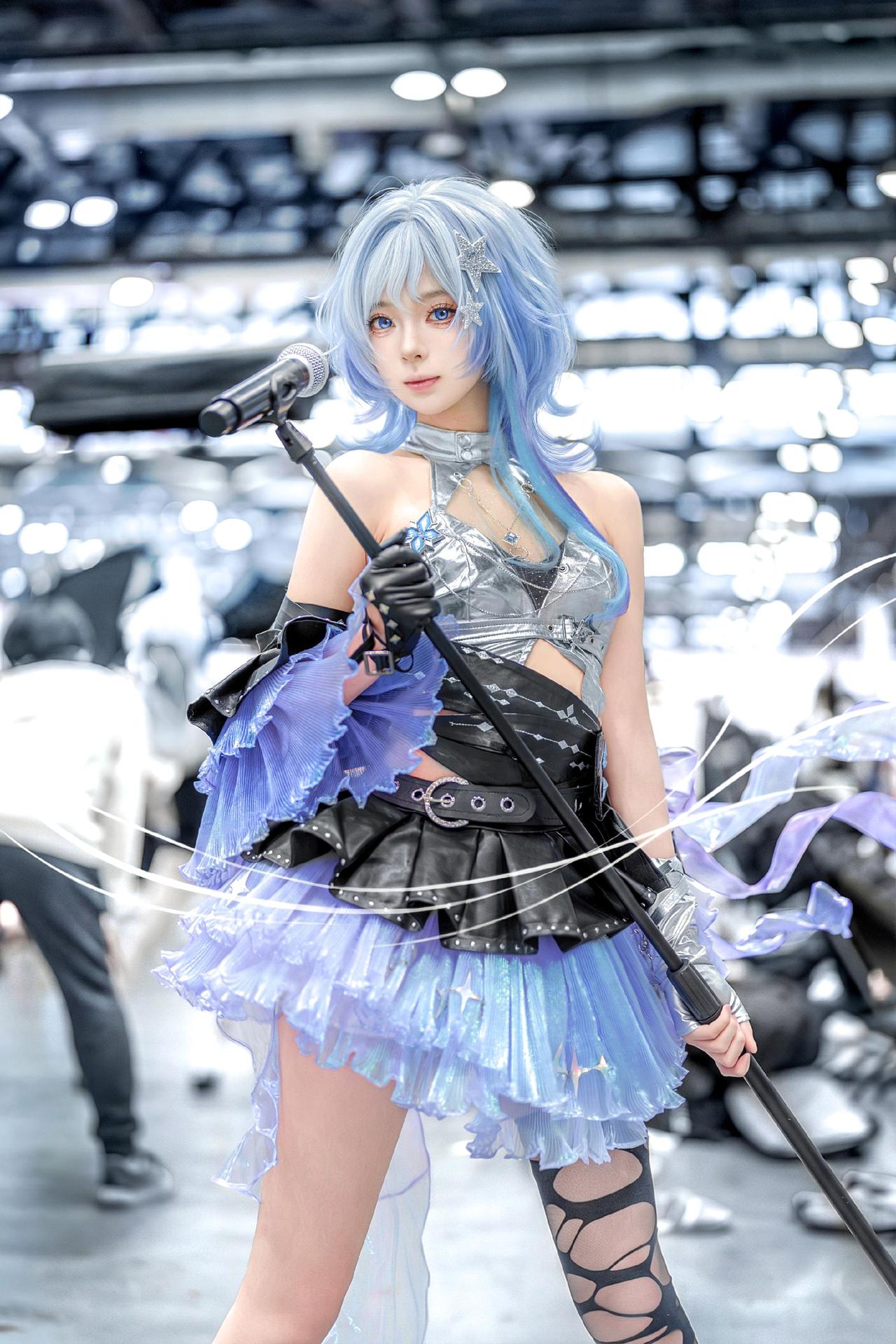 器材：@索尼官方旗舰店  A7M5+50GM 1.4
灯光：@Godox神牛@G