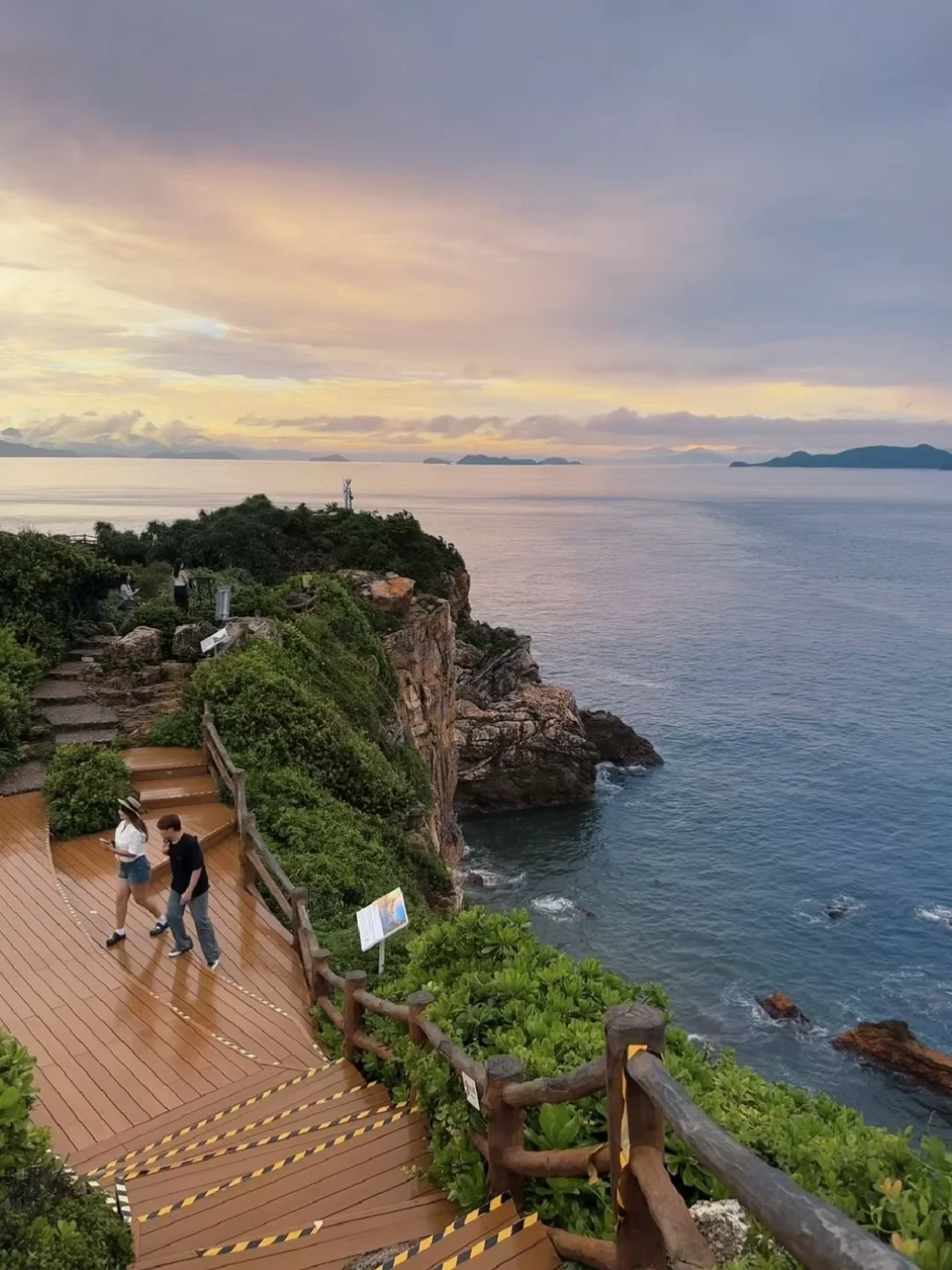深圳鹿嘴山庄看日落｜雨后的山海晚霞更美