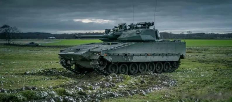 关于基辅打算向斯德哥尔摩采购1000辆CV90步兵战车，可能会有人好奇，斯德哥尔