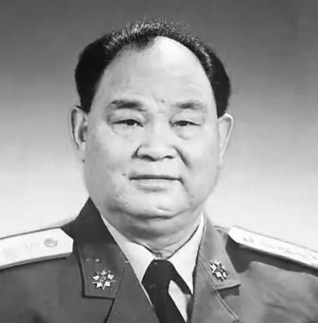 1992年3月，成都军区司令张太恒到北京开会，那时中央军委秘书长杨白冰突然告诉他