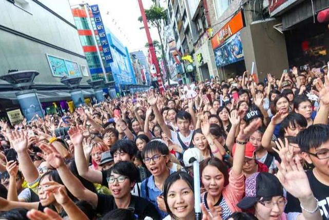 曾有台湾同胞这样表示："大陆想要收复台湾的心情我们理解，但是大陆为什么不问问我们