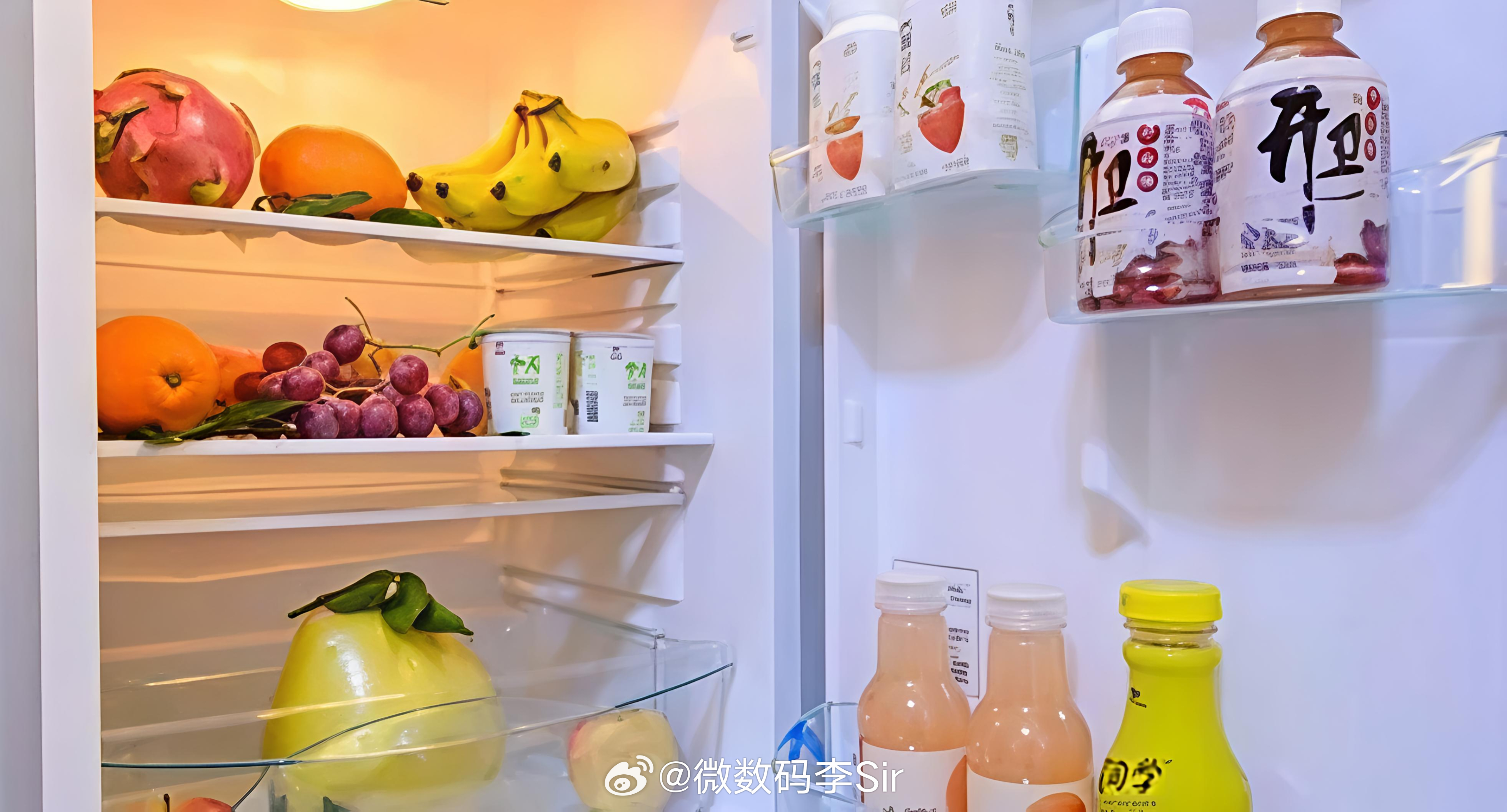 夏天怎么用冰箱更省电夏天冰箱变“电老虎”？电费蹭蹭涨？别慌！教你4招轻松省电，月