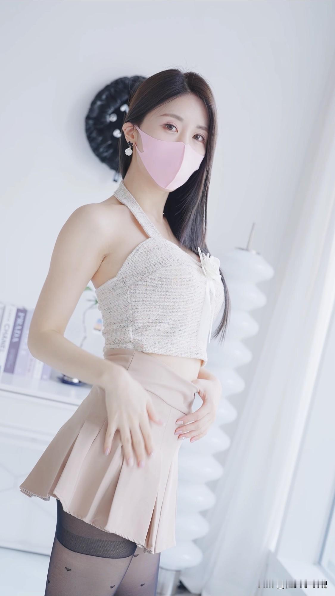 气质美女穿搭分享！