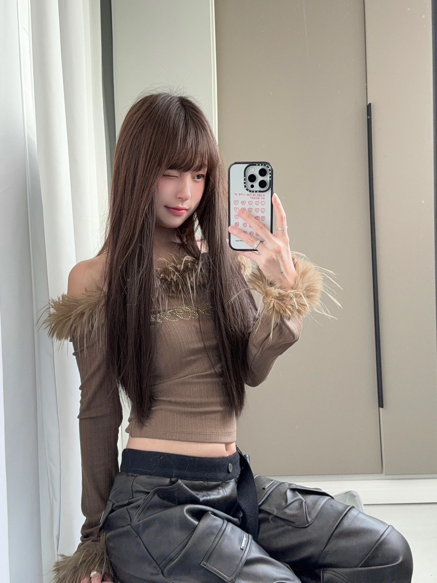黑糖巧克力的outfit