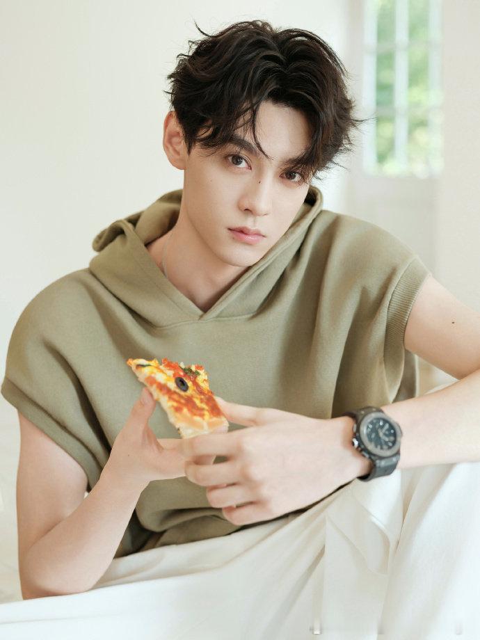 郫县说田栩宁要演我们的少年时代2 里面的老师角色，这瓜怎么有点可信呢，毕竟剧是时