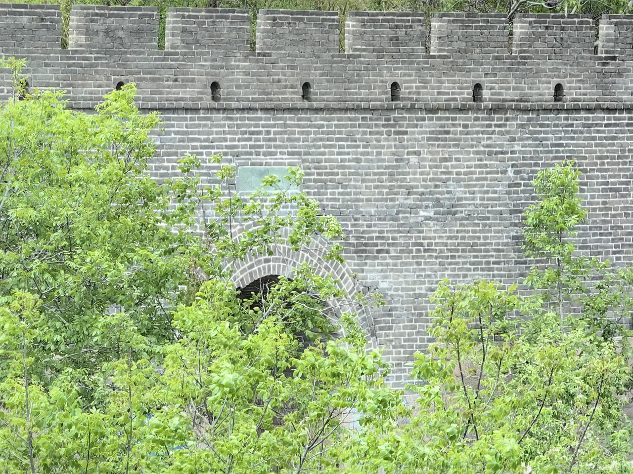 上联主题意思是九月初九这天在九门口长城登高望远，九门口是个景点名称[害羞]//@