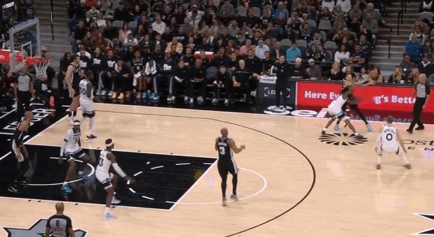 凯尔登-约翰逊观察：高效20分助队取胜，强硬冲击篮下&关键三分图1混乱局面下KJ