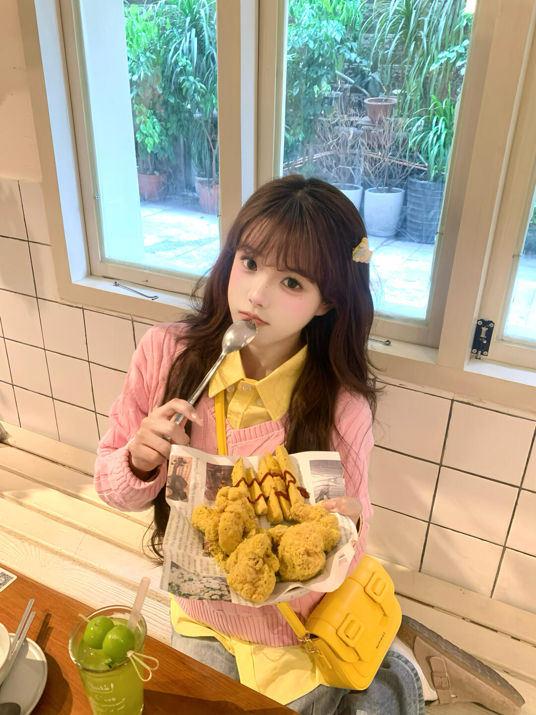 ₊⁺ ♡̶₊⁺ 𐙚 ˚🍽️去吃炸鸡啦～🍗
