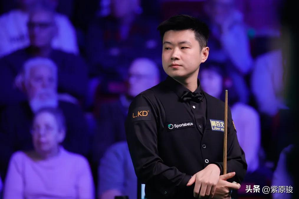 世界公开赛8强出炉，中国球员只有吴宜泽一人入围，成为中国军团独苗。今晚，赵心童2