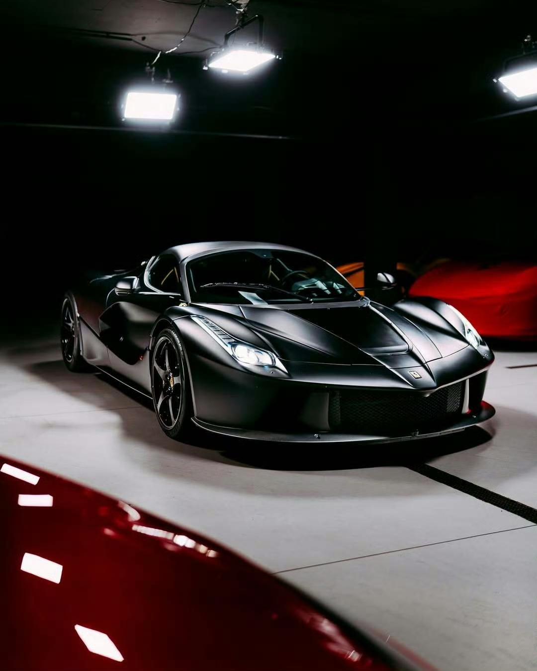 独一无二的 Ferrari SP3 Daytona MP3 “Mulotype”