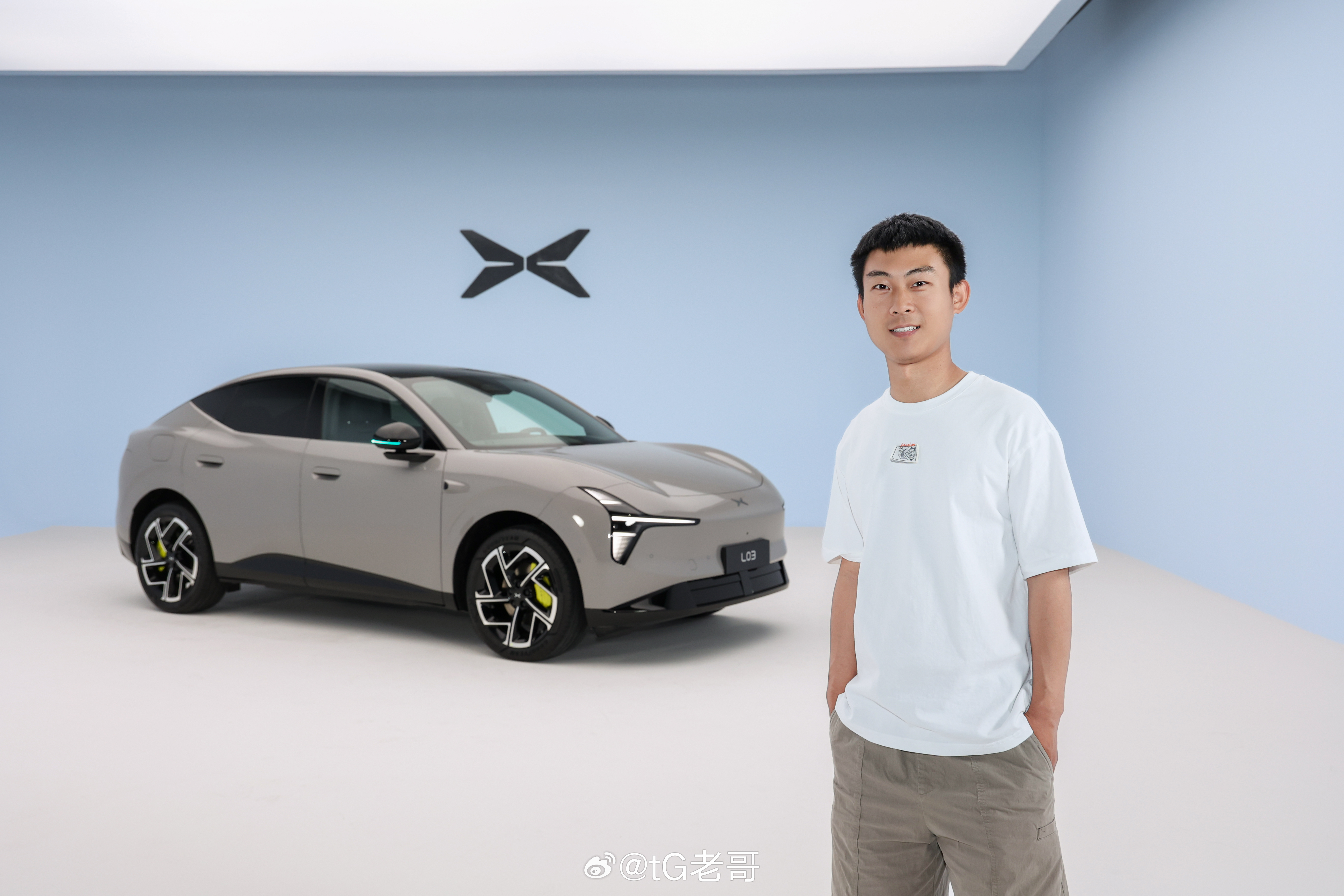 小鹏MONA L03重塑了我对15万级别车型的认知小鹏MONAL03新车色太好看