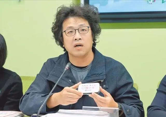 惩“独”利剑出鞘，沈伯洋被立案侦查，估计他都没想到自己竟然抢到被正式追究刑事责任