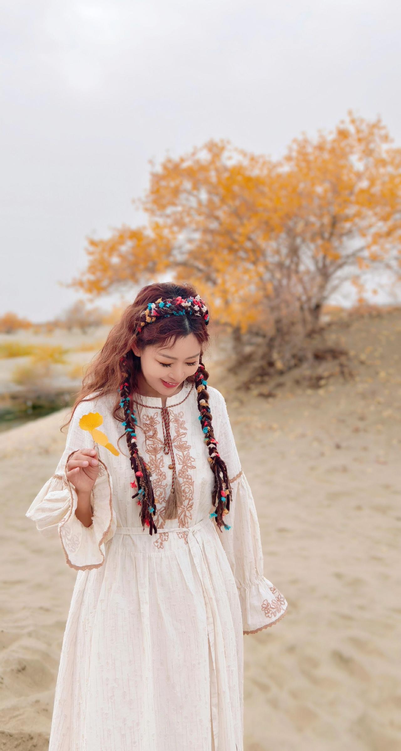 如何在旅行中遇见少年的自己？做一个“幸运的贝儿”。我为你准备了这件少年感十足的连