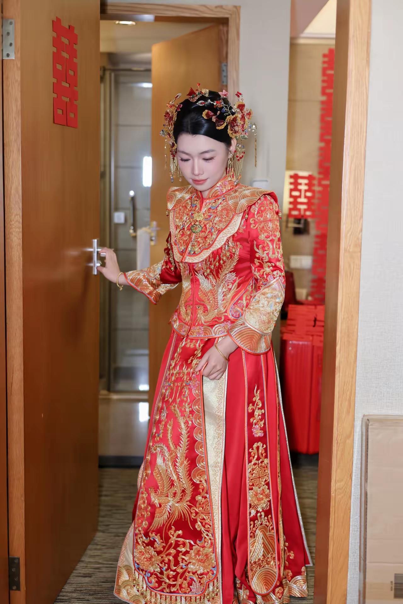 中式嫁衣