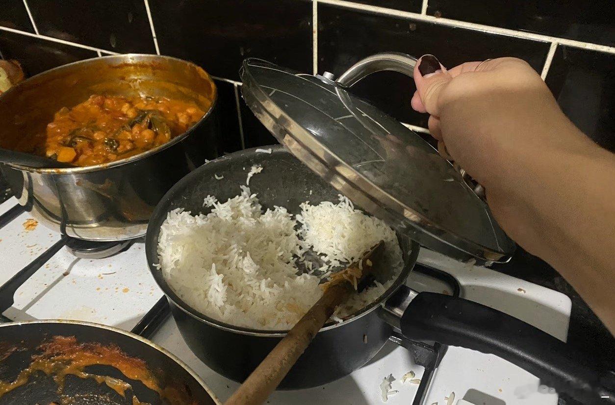 别说老外震惊我也震惊了看到老外尝试传统中式美食、非遗手艺，全程一脸难以置信，就这