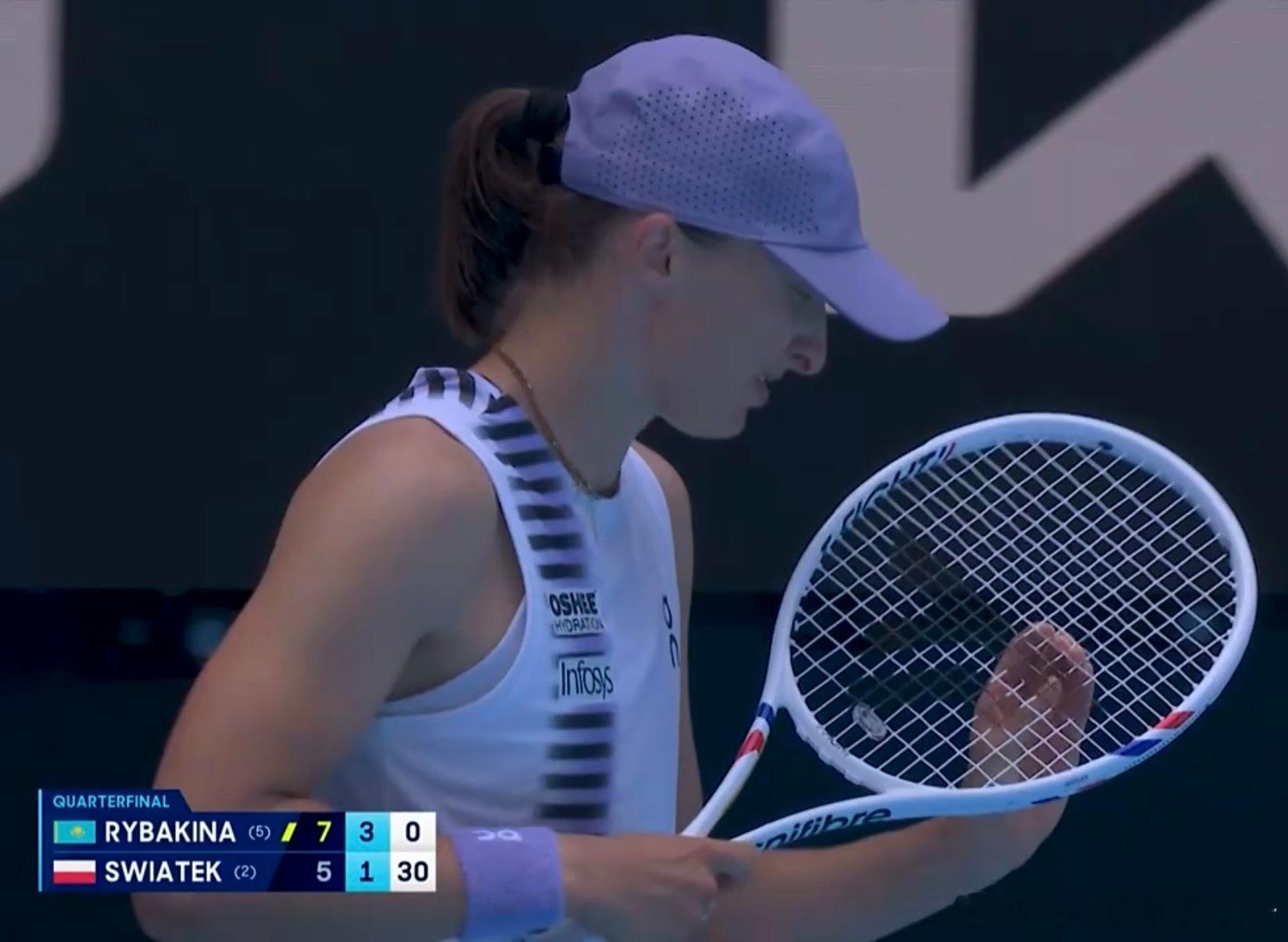 斯瓦泰克vs莱巴金娜莱巴金娜7-5/3-1斯瓦泰克能逆转吗？澳网2026